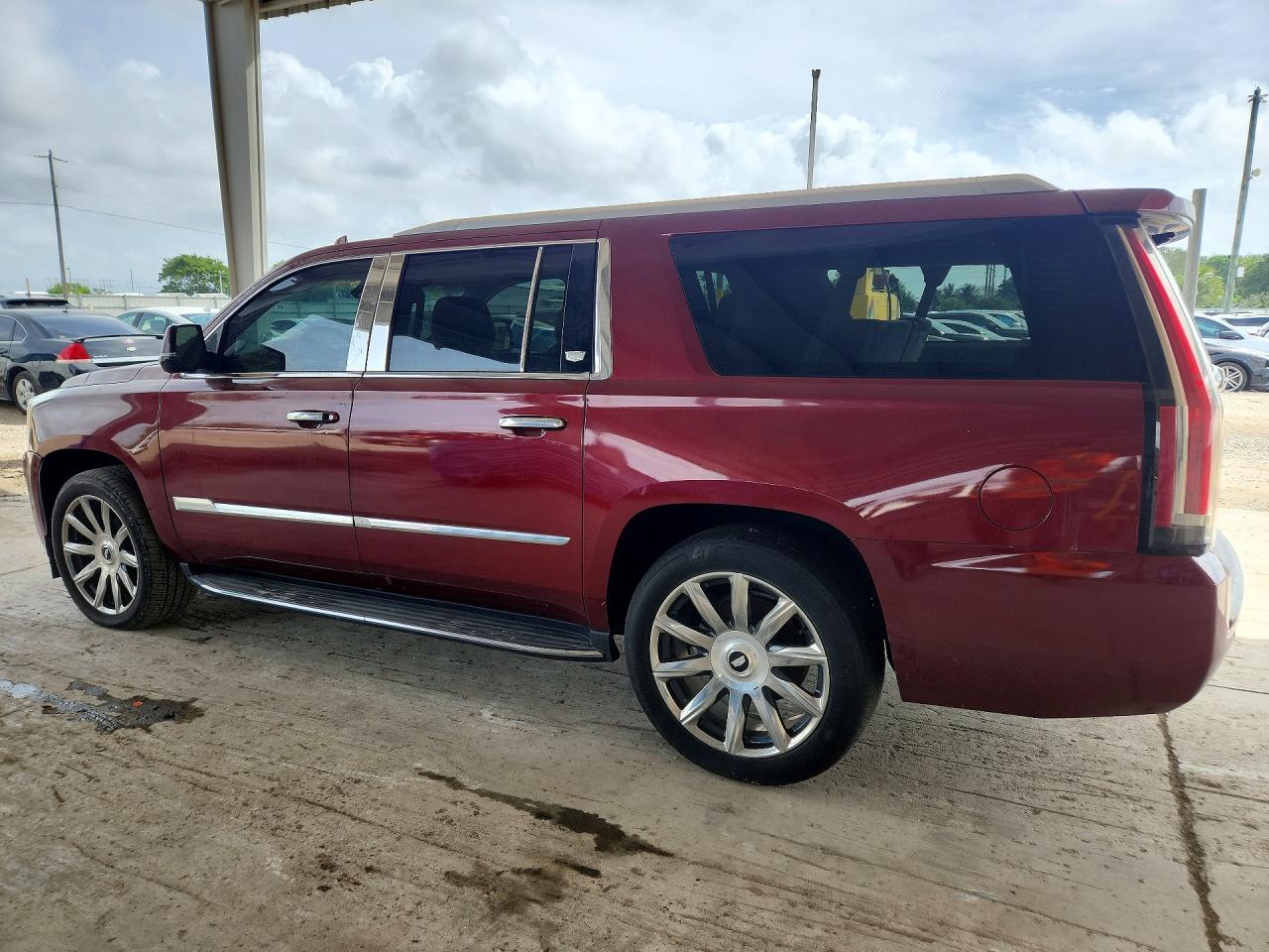 2017 Cadillac Escalade Esv Luxury - Фото 2