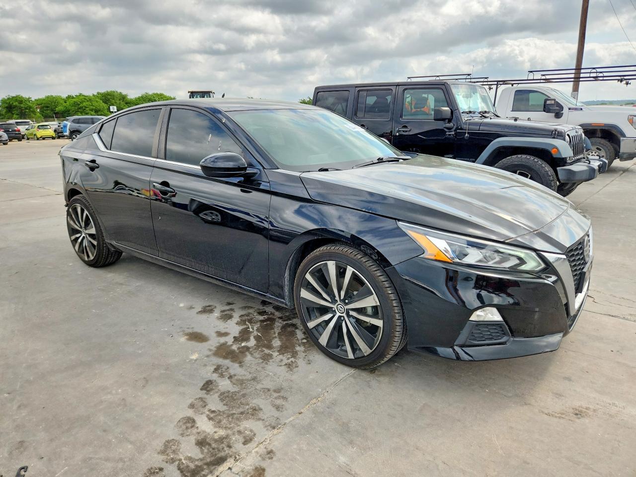 2022 Nissan Altima Sr - Фото 4