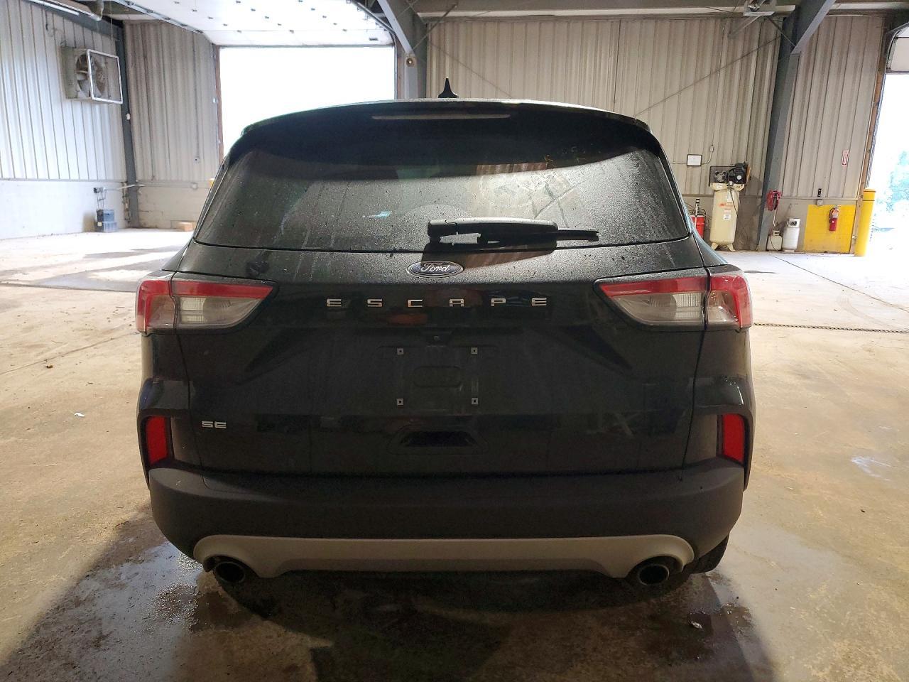 2022 Ford Escape Se - Фото 6