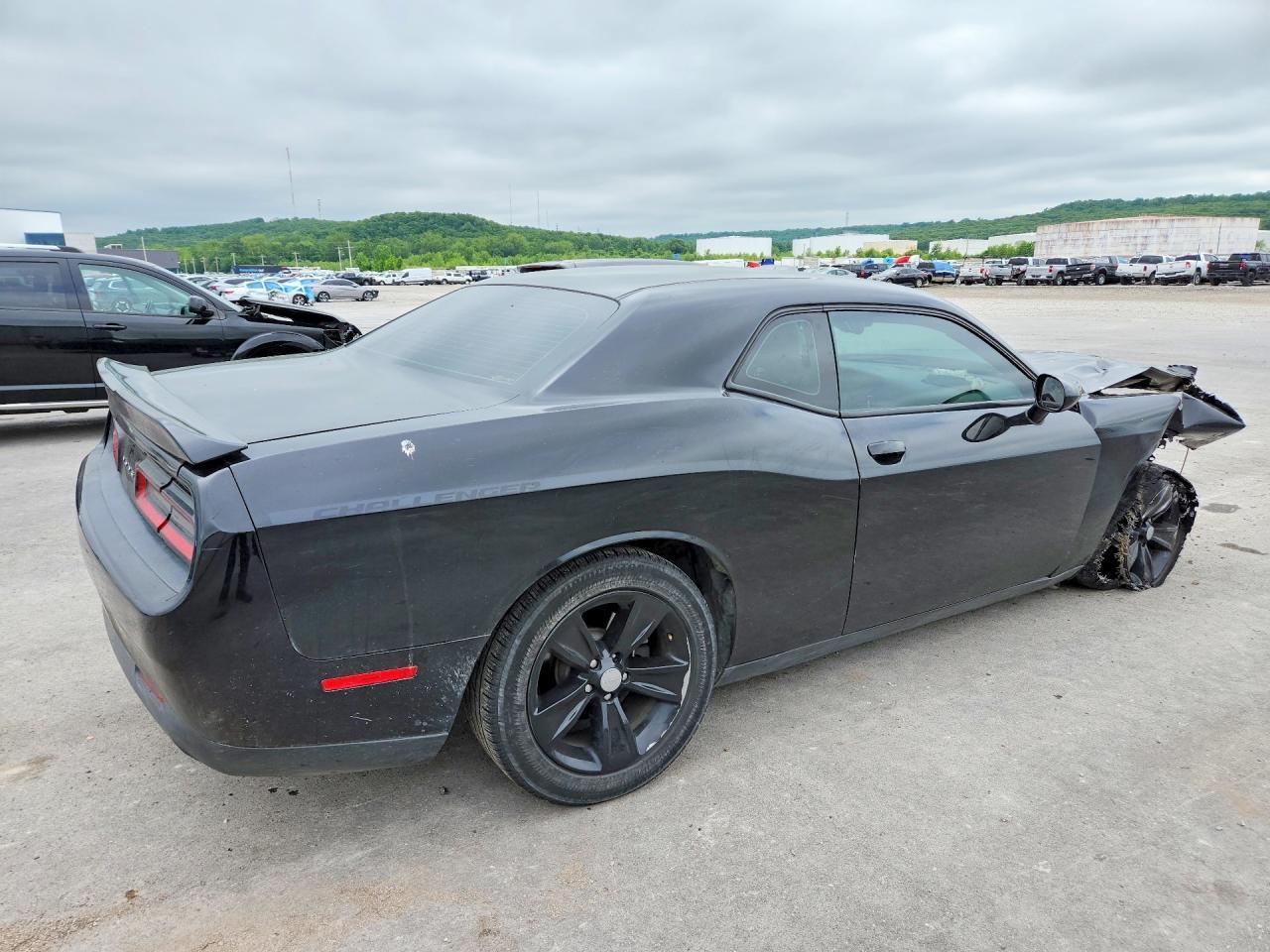 2016 Dodge Challenger Sxt - Image 3