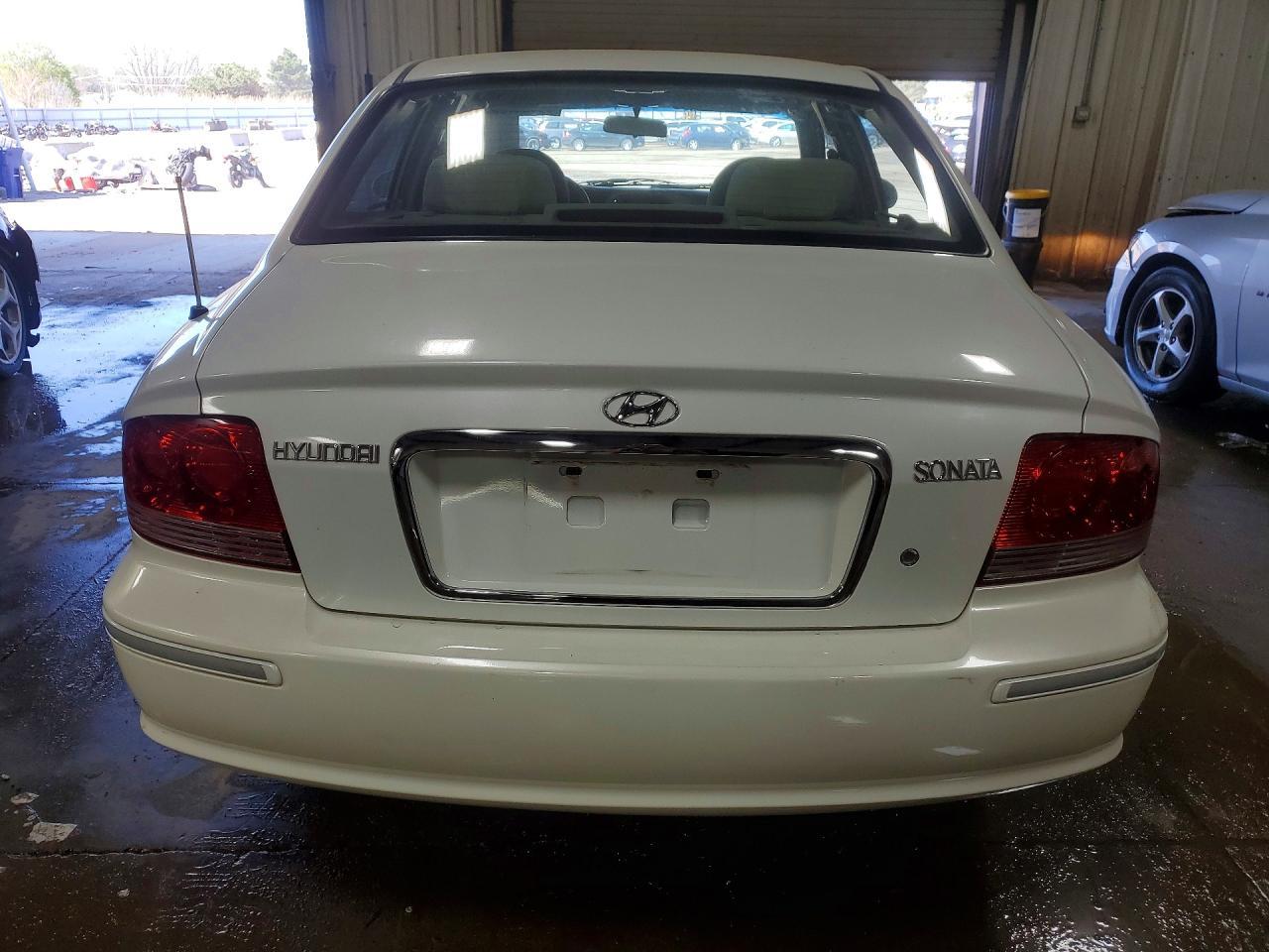 2005 Hyundai Sonata Gls - Image 6