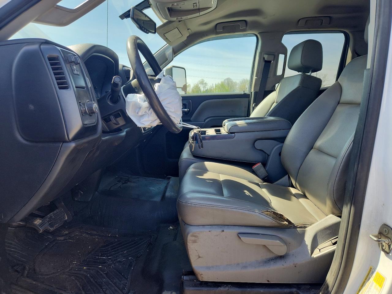 2019 Chevrolet Silverado C2500 Heavy Duty - Фото 7