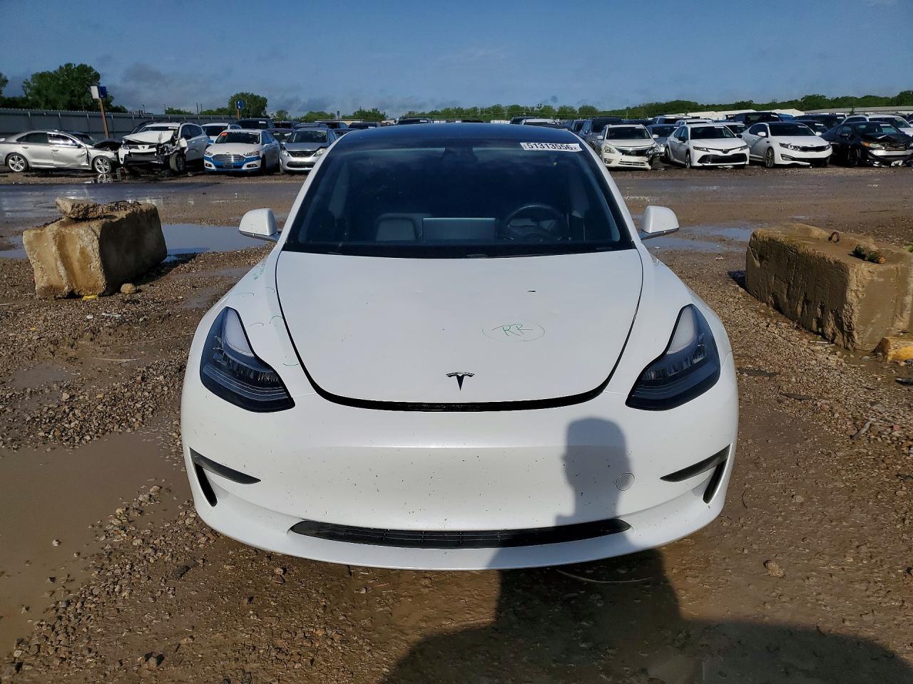 2019 Tesla Model 3 - Фото 5