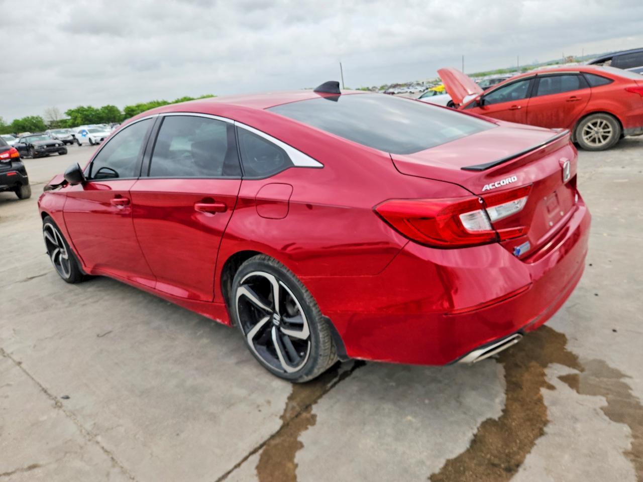 2021 Honda Accord Sport - Фото 2