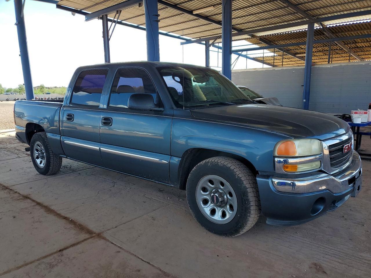 2006 GMC New Sierra C1500 - Image 4