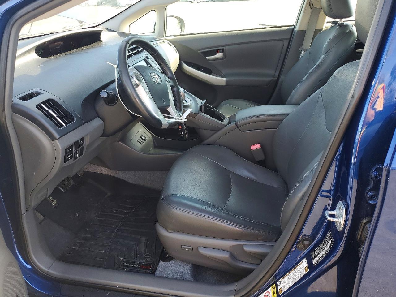 2010 Toyota Prius Iv - Image 7