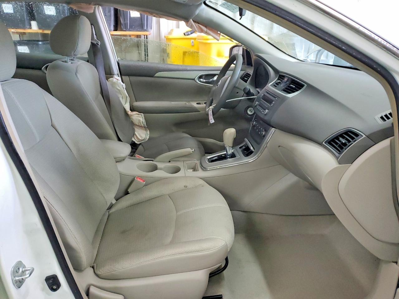 2013 Nissan Sentra S - Фото 7