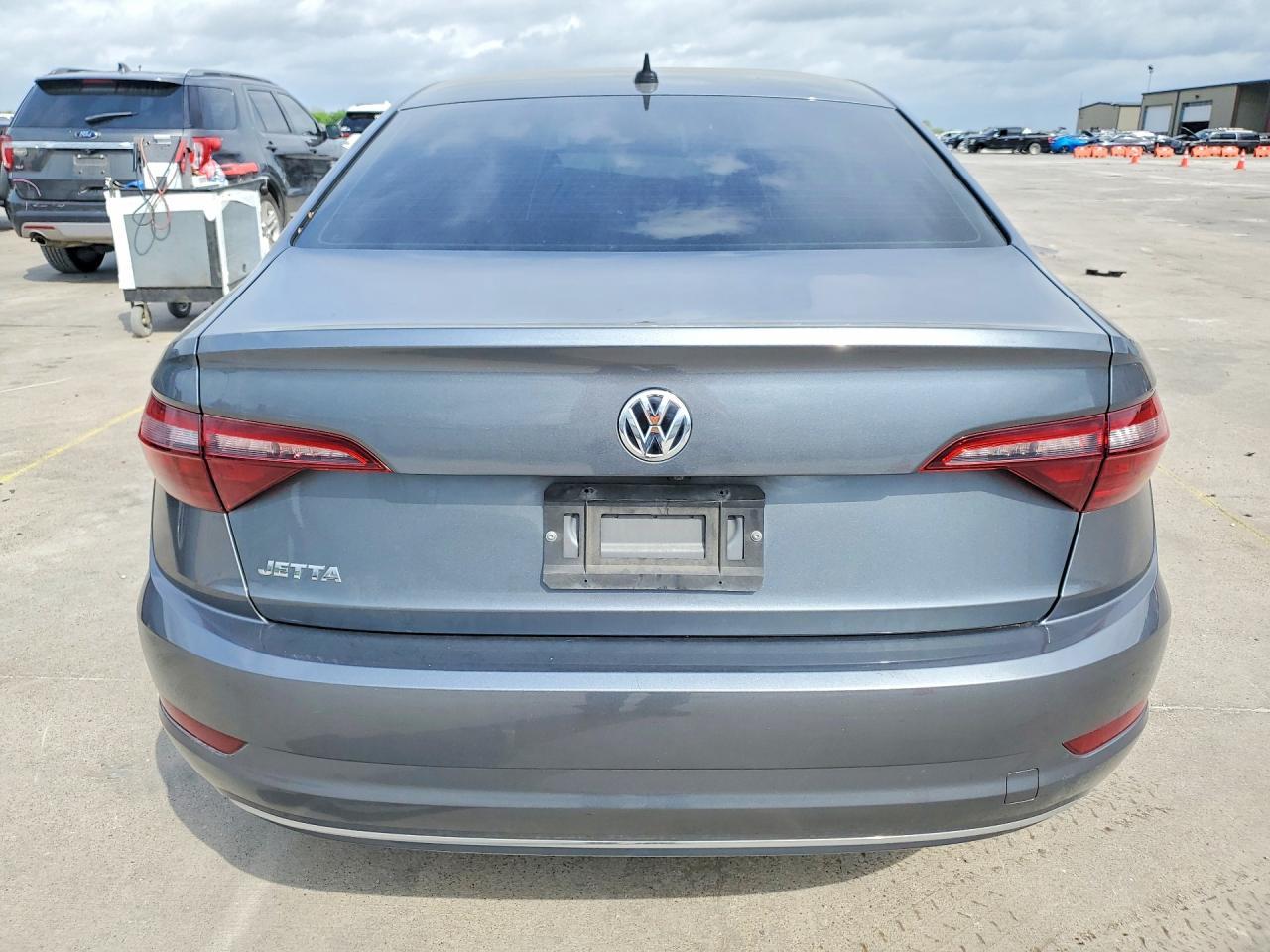 2021 Volkswagen Jetta - Фото 6