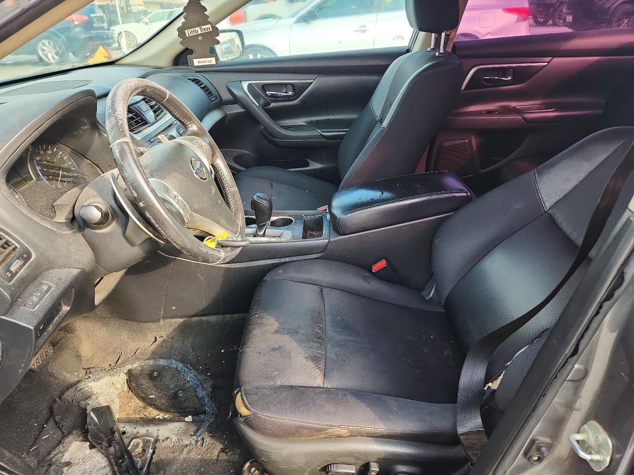 2017 Nissan Altima 2.5 - Image 7
