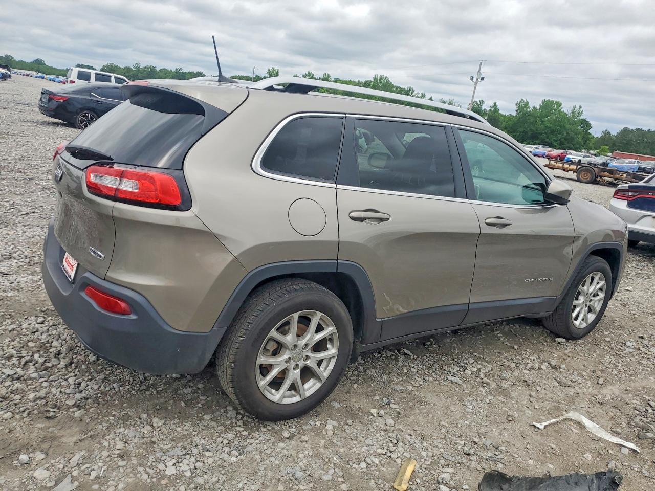 2018 Jeep Cherokee Latitude - Фото 3