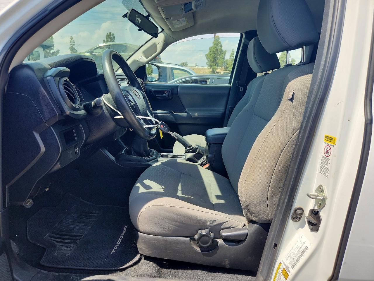 2016 Toyota Tacoma Sr - Фото 7