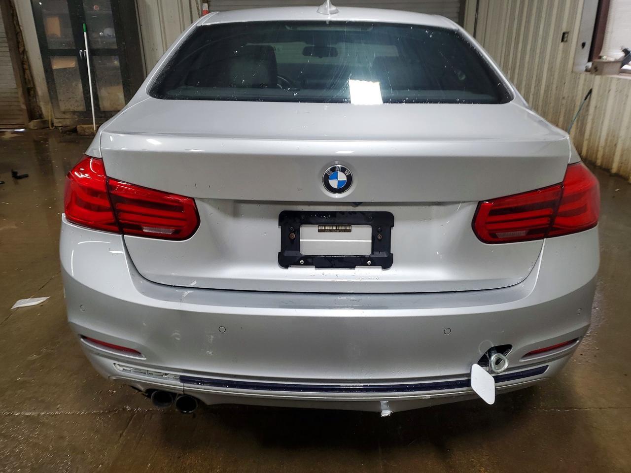 2016 BMW 328 Xi Sulev - Image 6