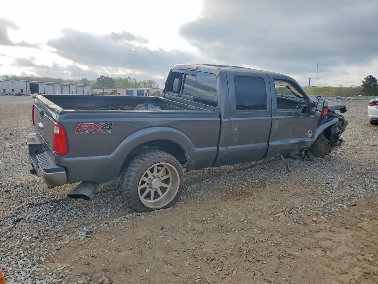 2016 Ford F250 Super Duty - Фото 3