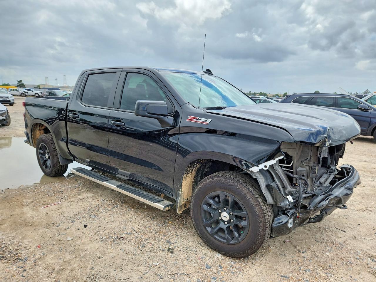 2023 Chevrolet Silverado - Фото 4