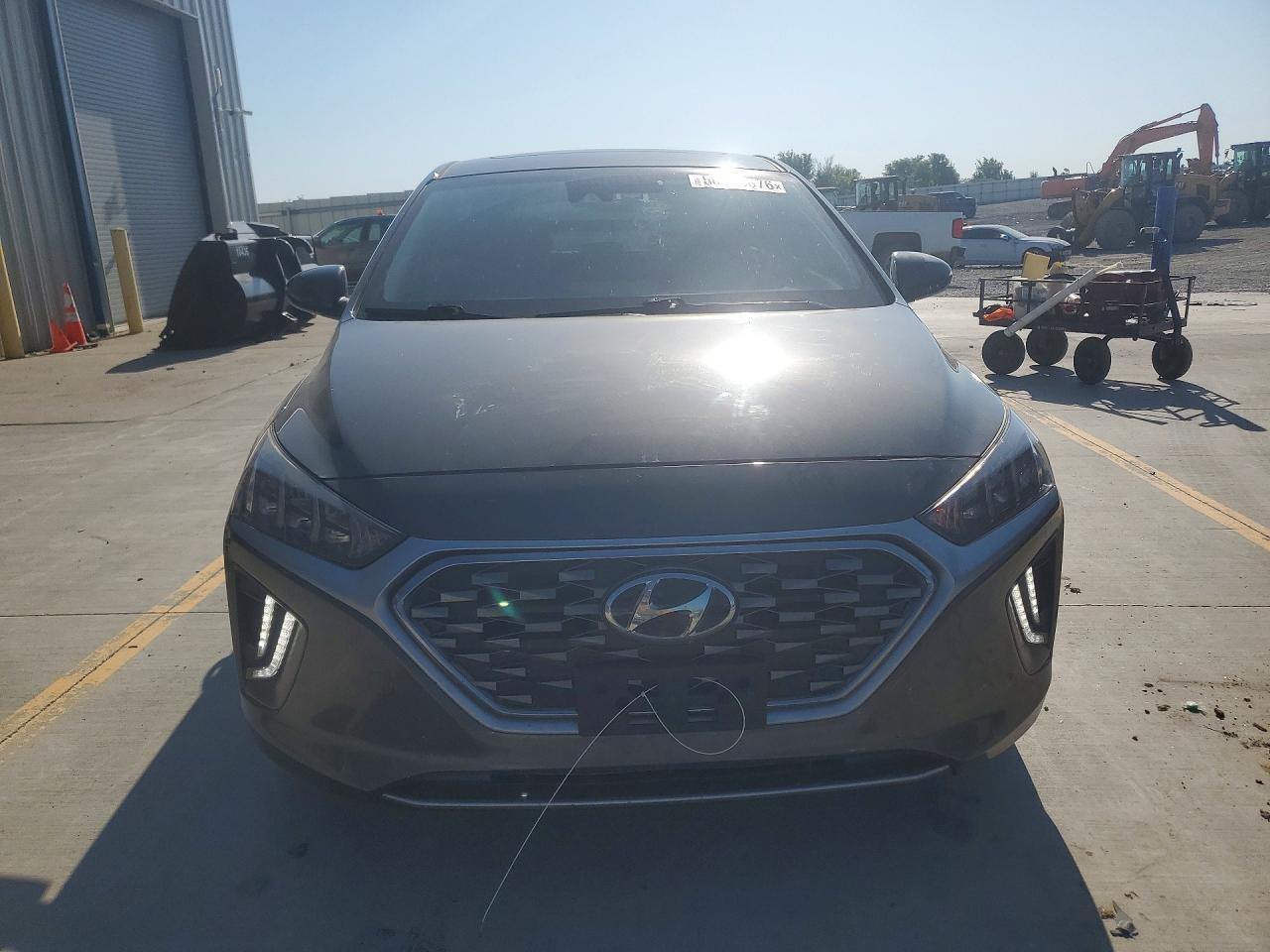 2021 Hyundai Ioniq Hybrid Sel - Фото 5