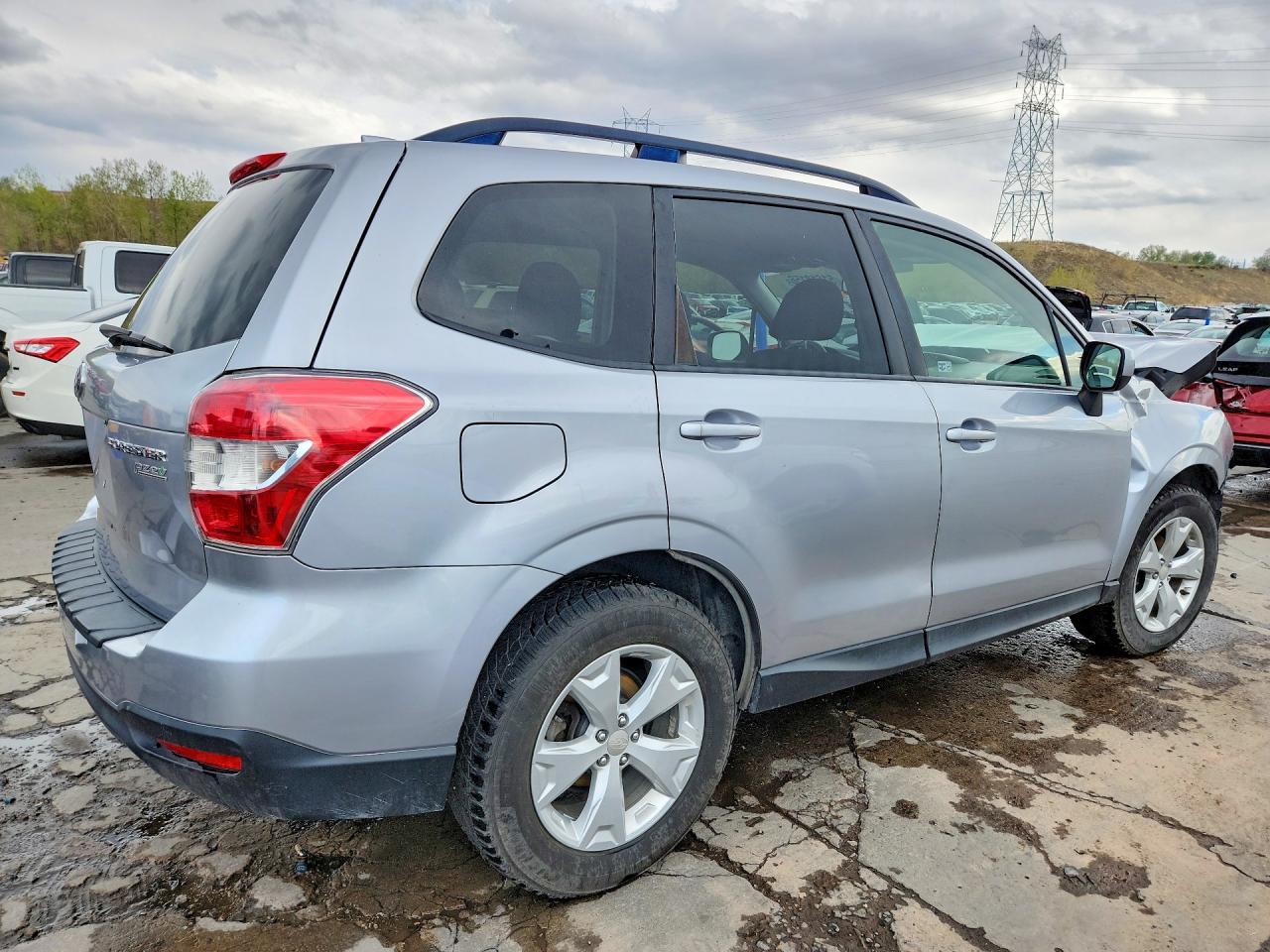2016 Subaru Forester 2.5I Premium - Image 3