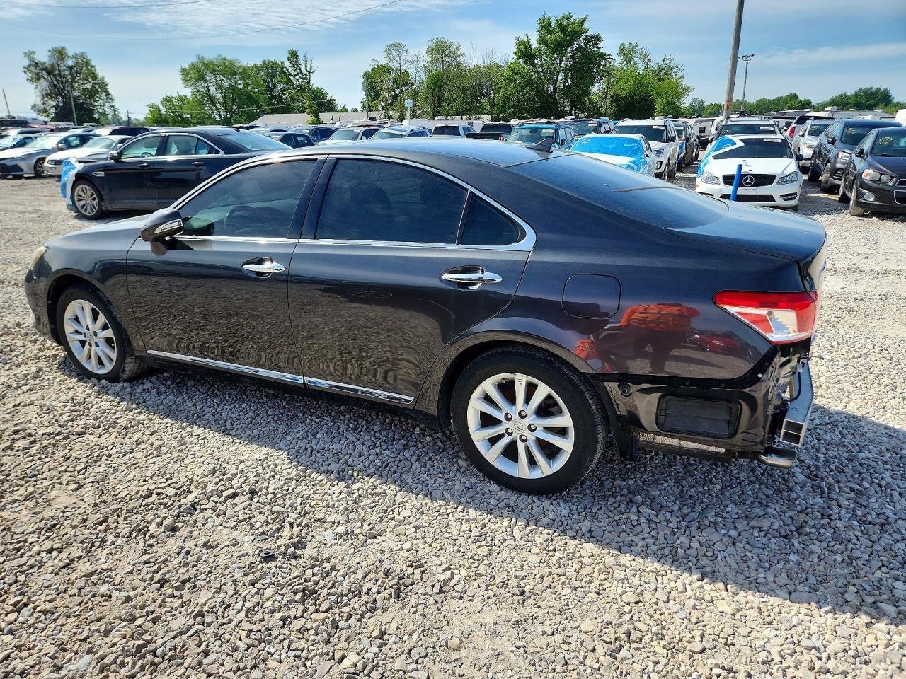 2010 Lexus Es 350 - Фото 2