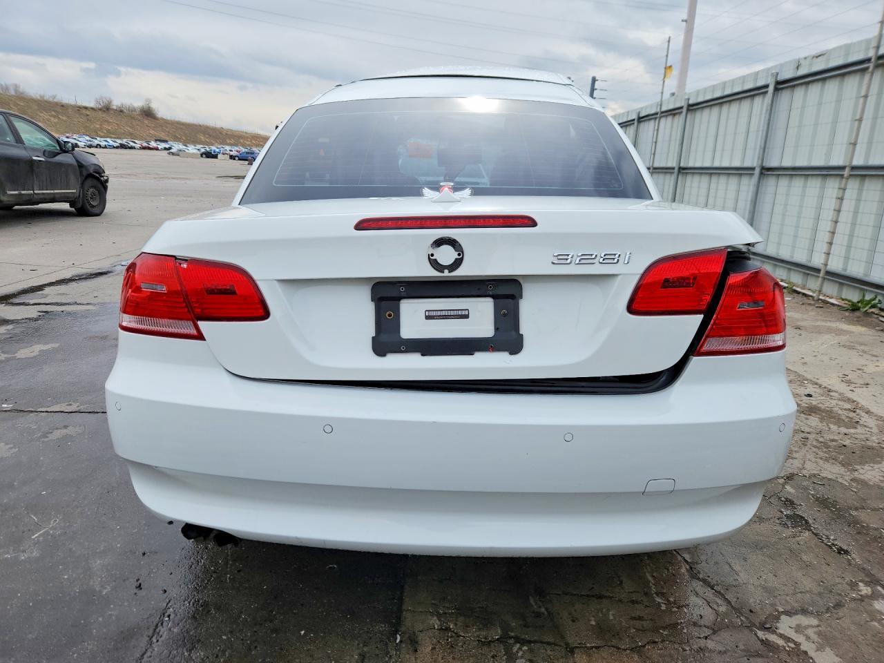 2010 BMW 328 I Sulev - Фото 6