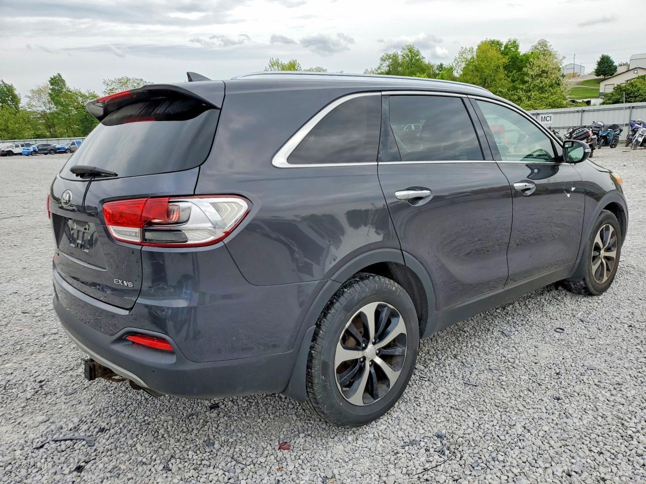 2017 Kia Sorento Ex - Фото 3
