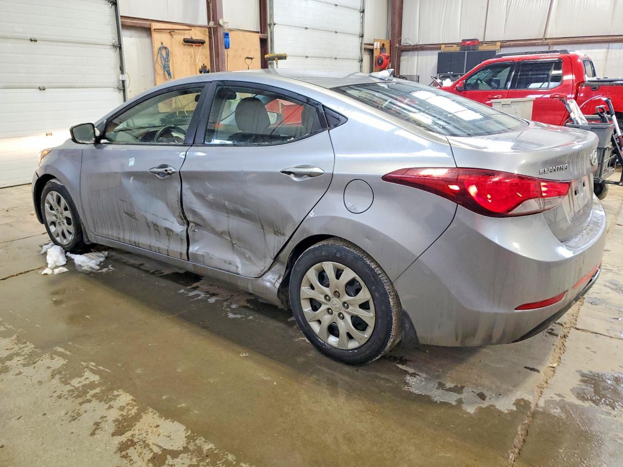 2016 Hyundai Elantra Se - Image 2