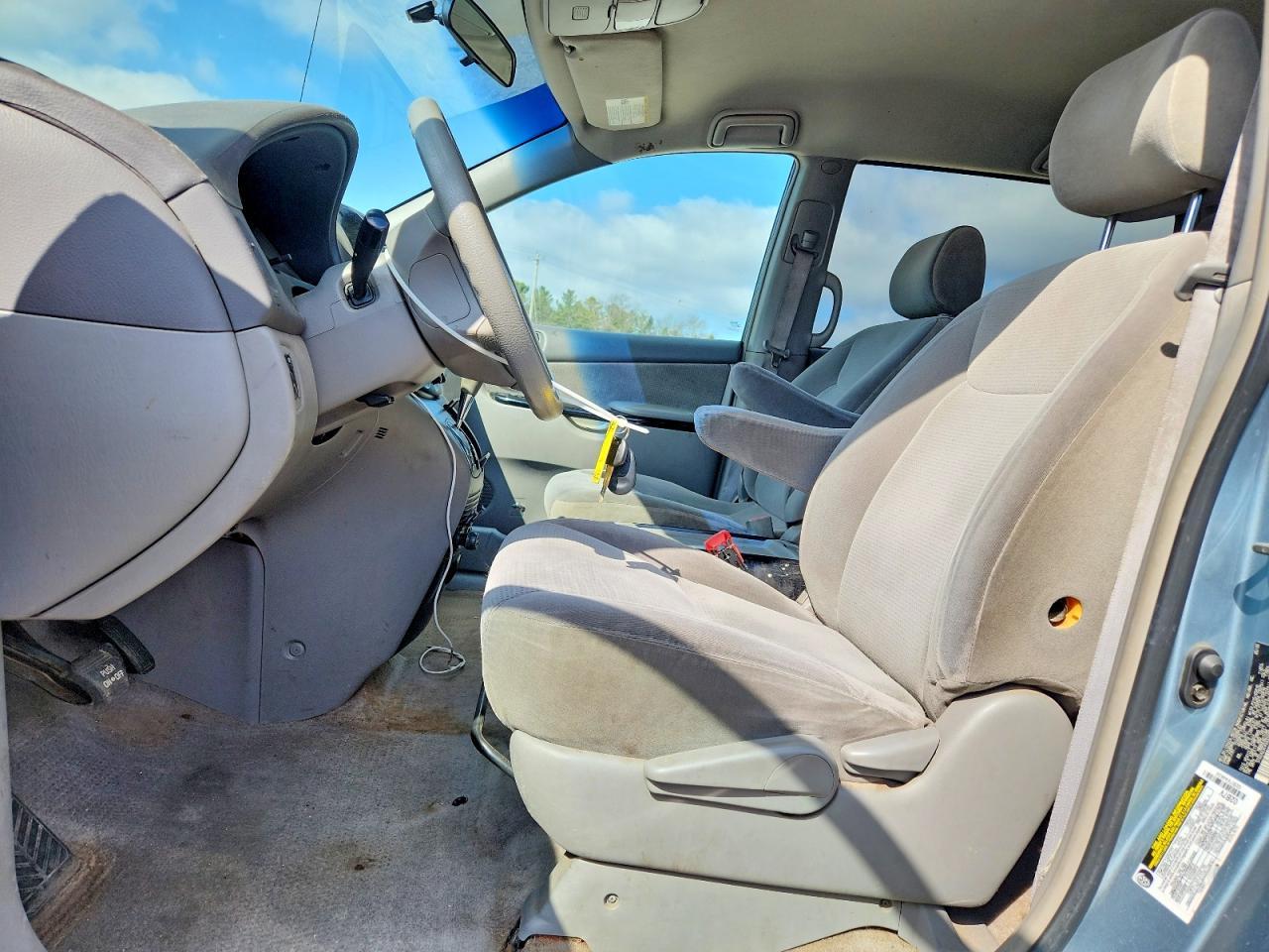 2005 Toyota Sienna Le 7 Passenger - Фото 7
