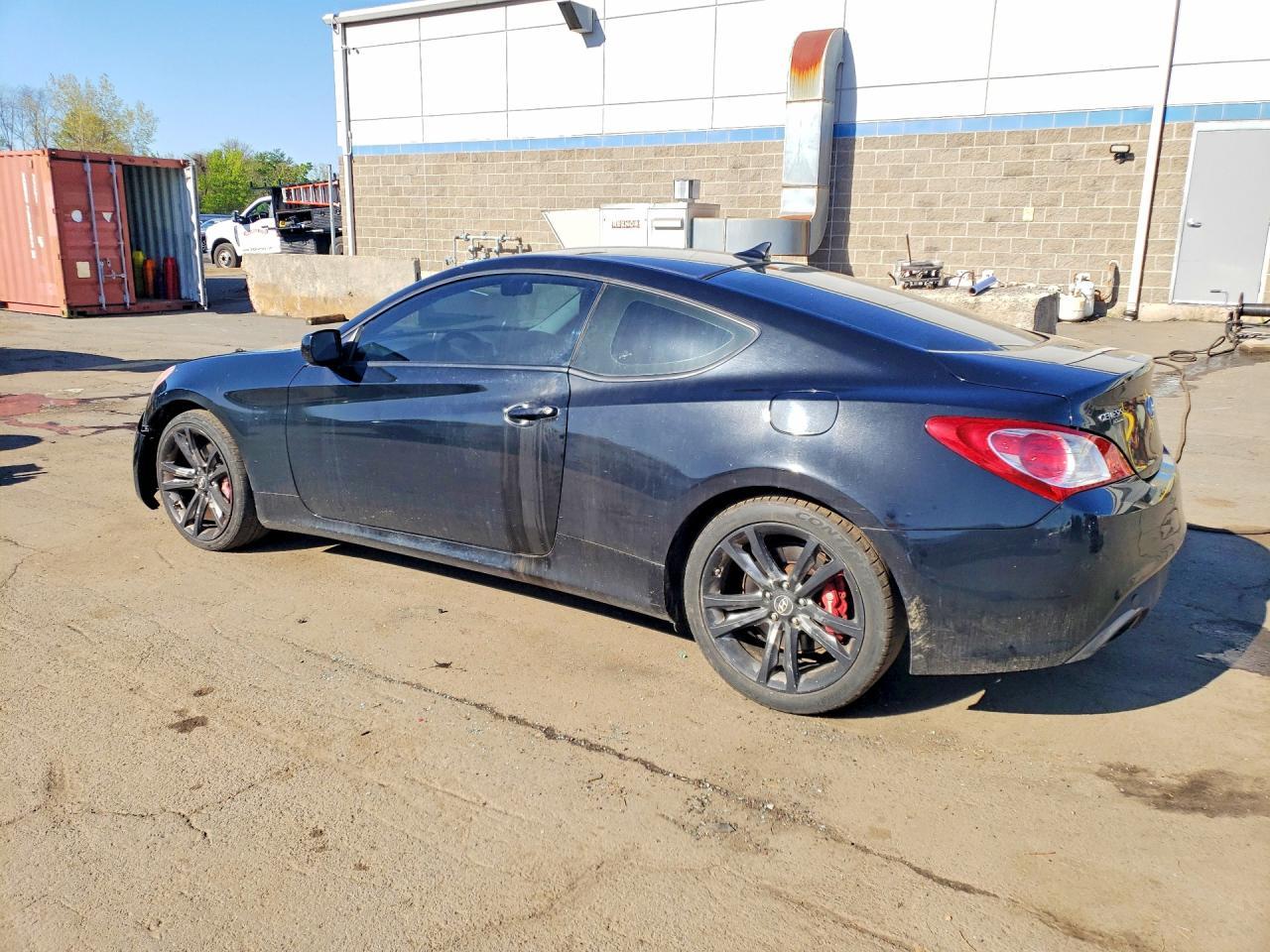 2011 Hyundai Genesis Coupe 2.0T - Image 2