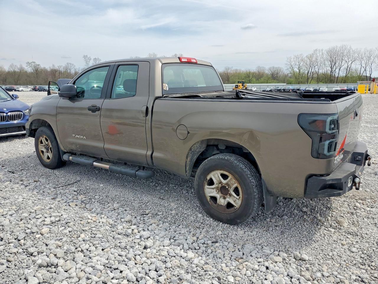 2010 Toyota Tundra Double Cab Sr5 - Фото 2