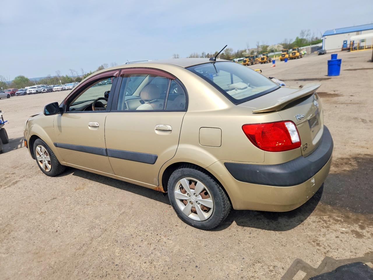 2008 Kia Rio Base - Фото 2