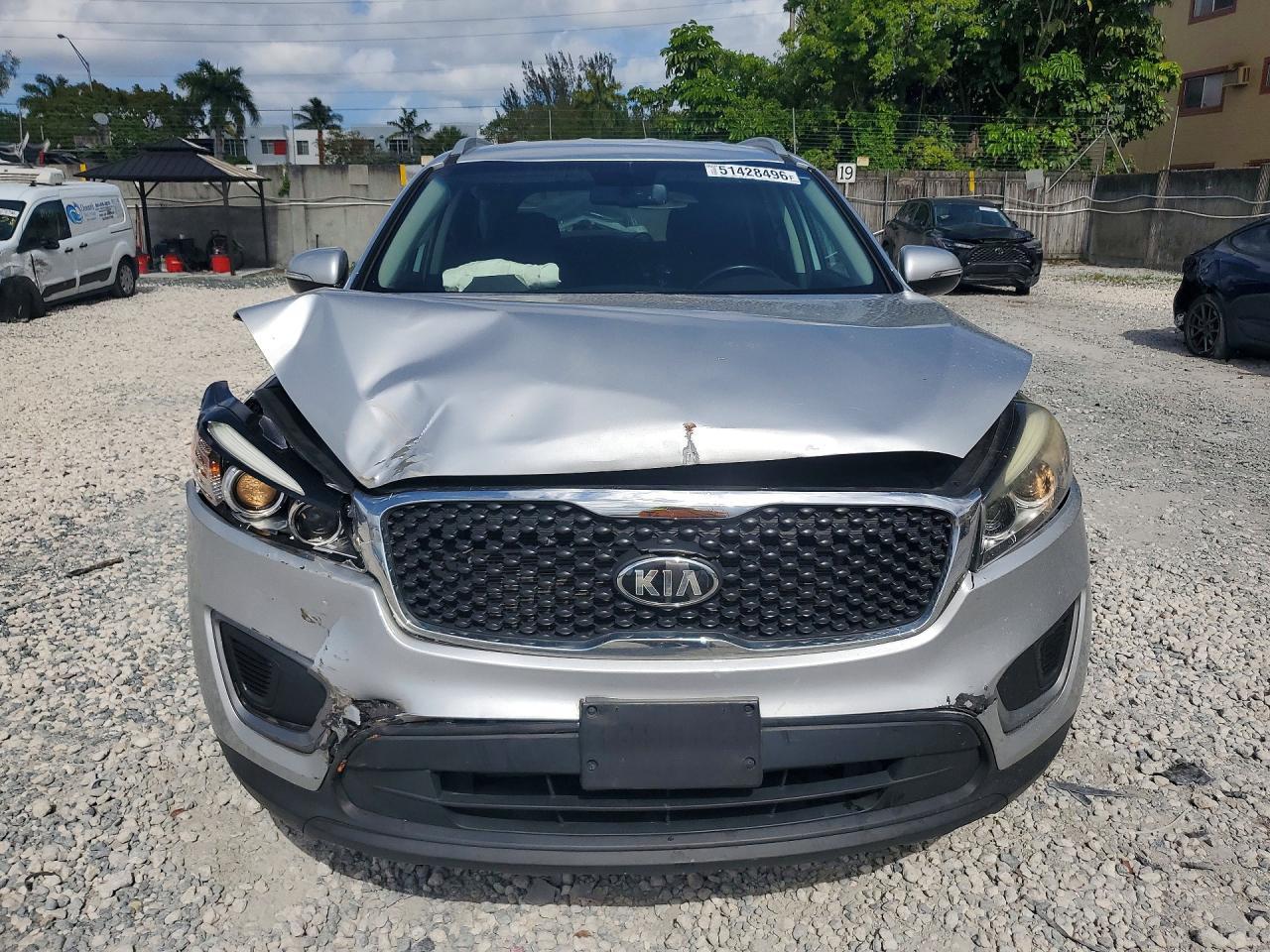 2016 Kia Sorento Lx - Image 5