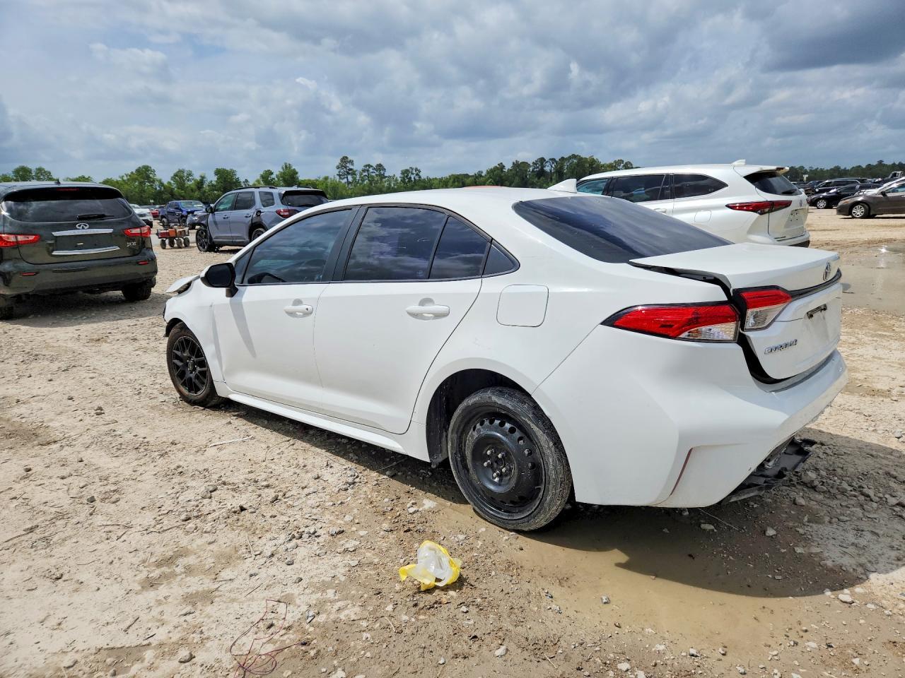 2021 Toyota Corolla L - Image 2