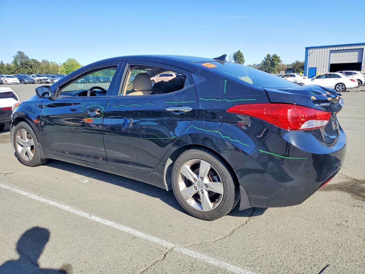 2013 Hyundai Elantra Gls - Image 2