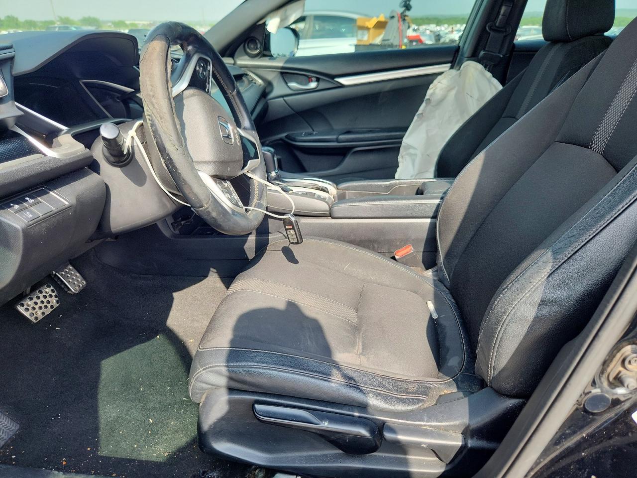 2019 Honda Civic Sport - Image 7