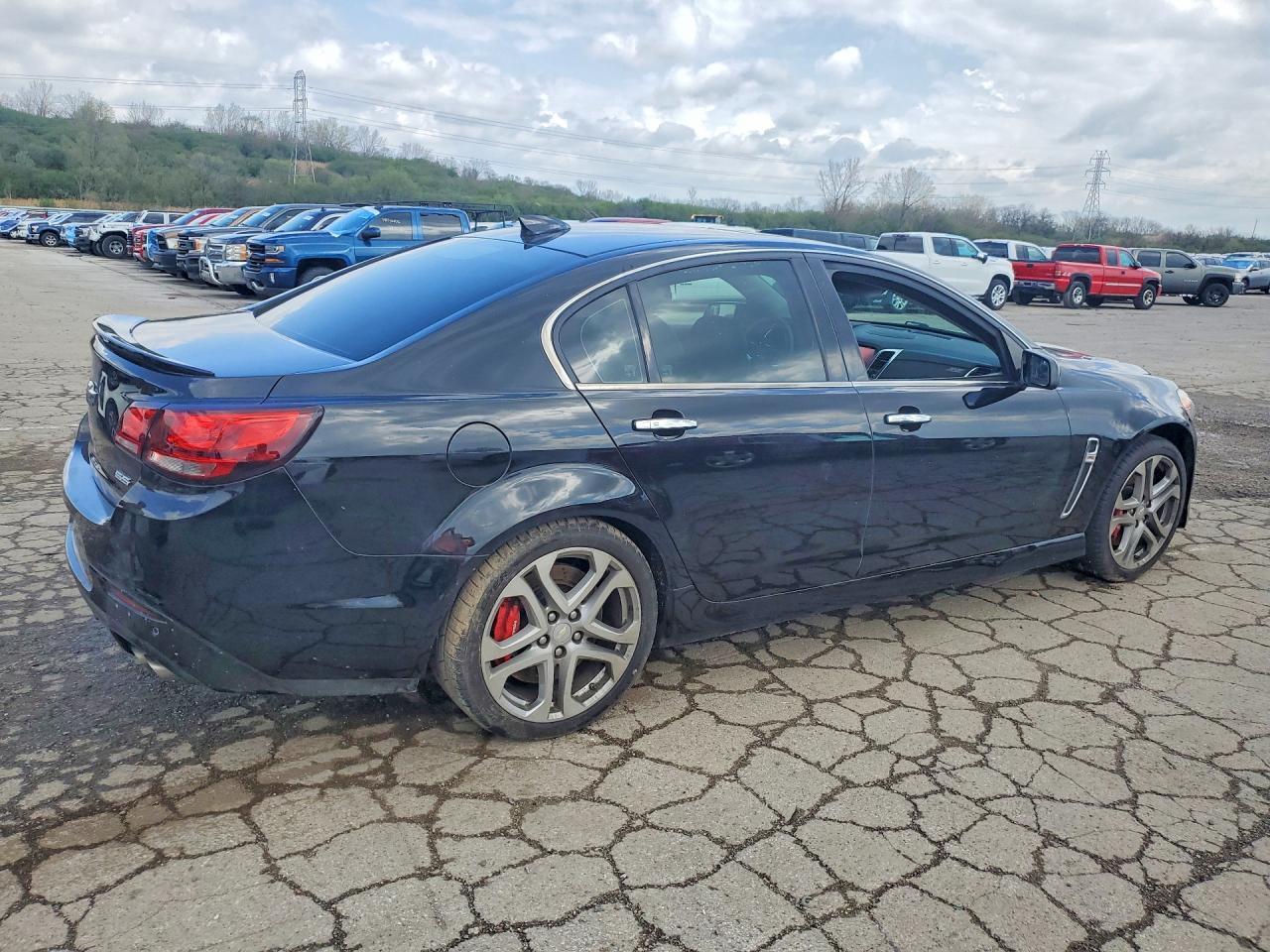 2017 Chevrolet Ss - Image 3