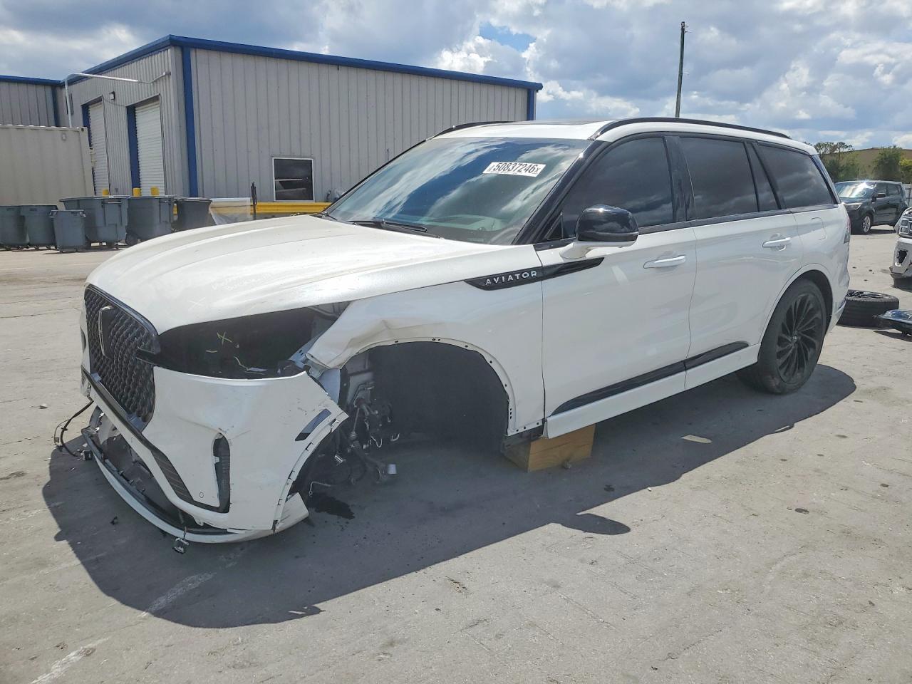 2025 Lincoln Aviator Reserve