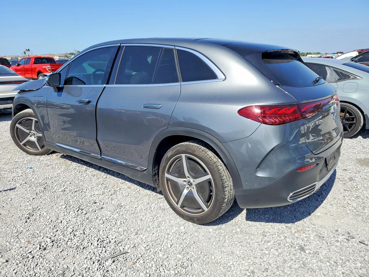 2023 Mercedes-Benz Eqe Suv 350+ - Image 2