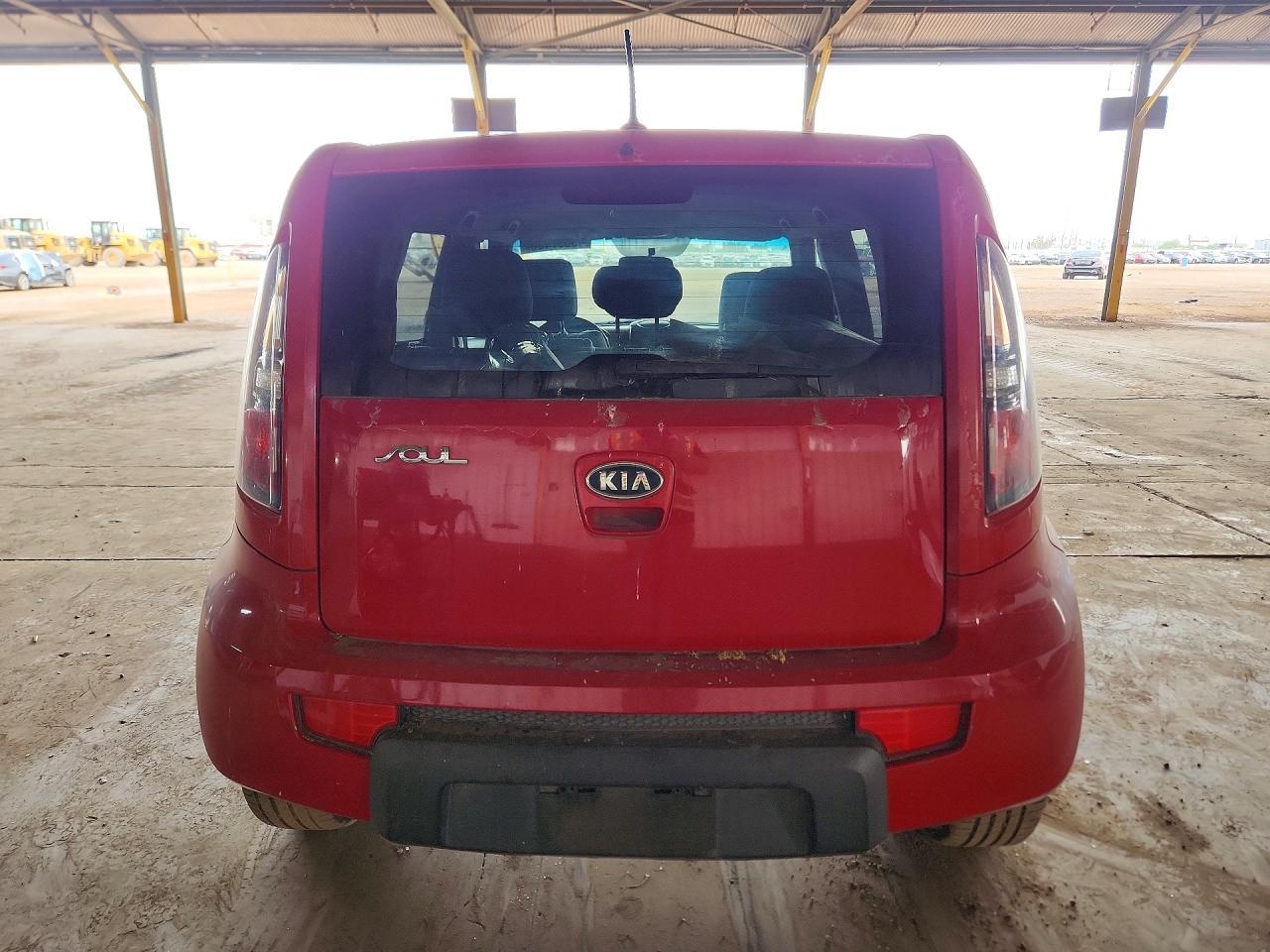 2011 Kia Soul + - Image 6