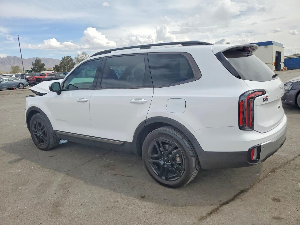 2023 Kia Telluride Sx-Prestige X-Line - Фото 2