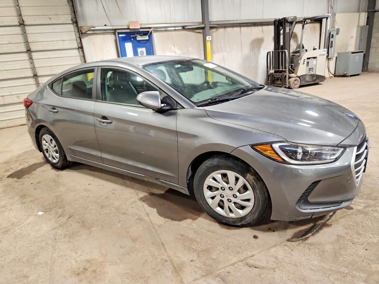 2017 Hyundai Elantra Se - Фото 4