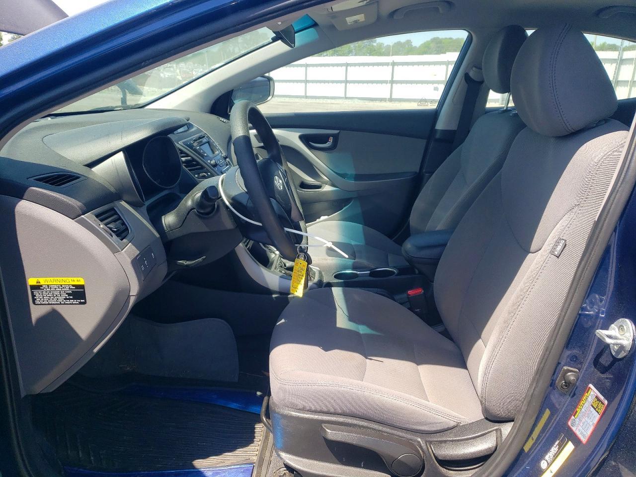 2015 Hyundai Elantra Se - Фото 7