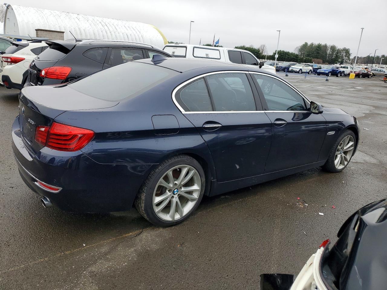 2014 BMW 535 Xi - Фото 3