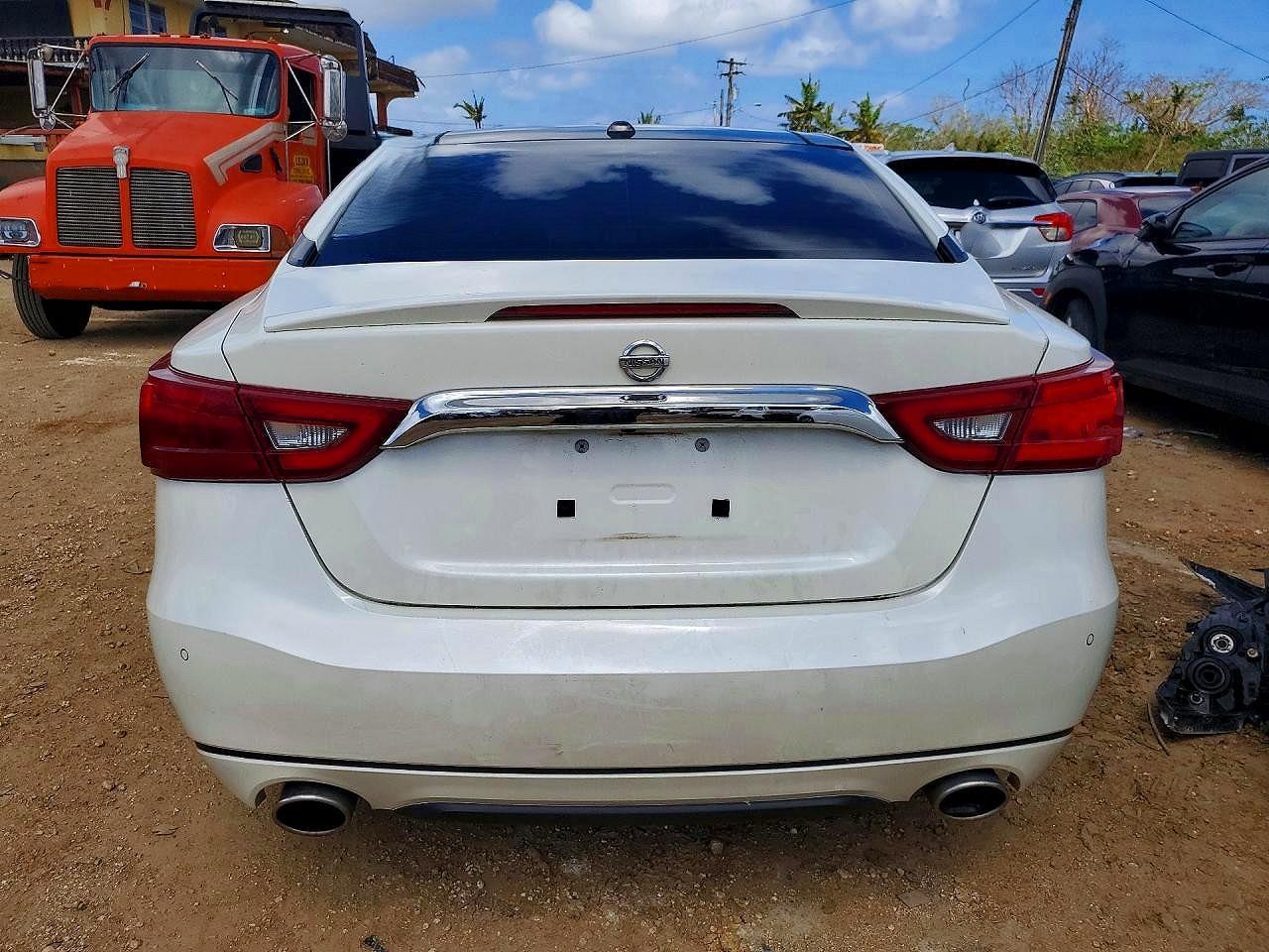2017 Nissan Maxima Platinum - Image 6
