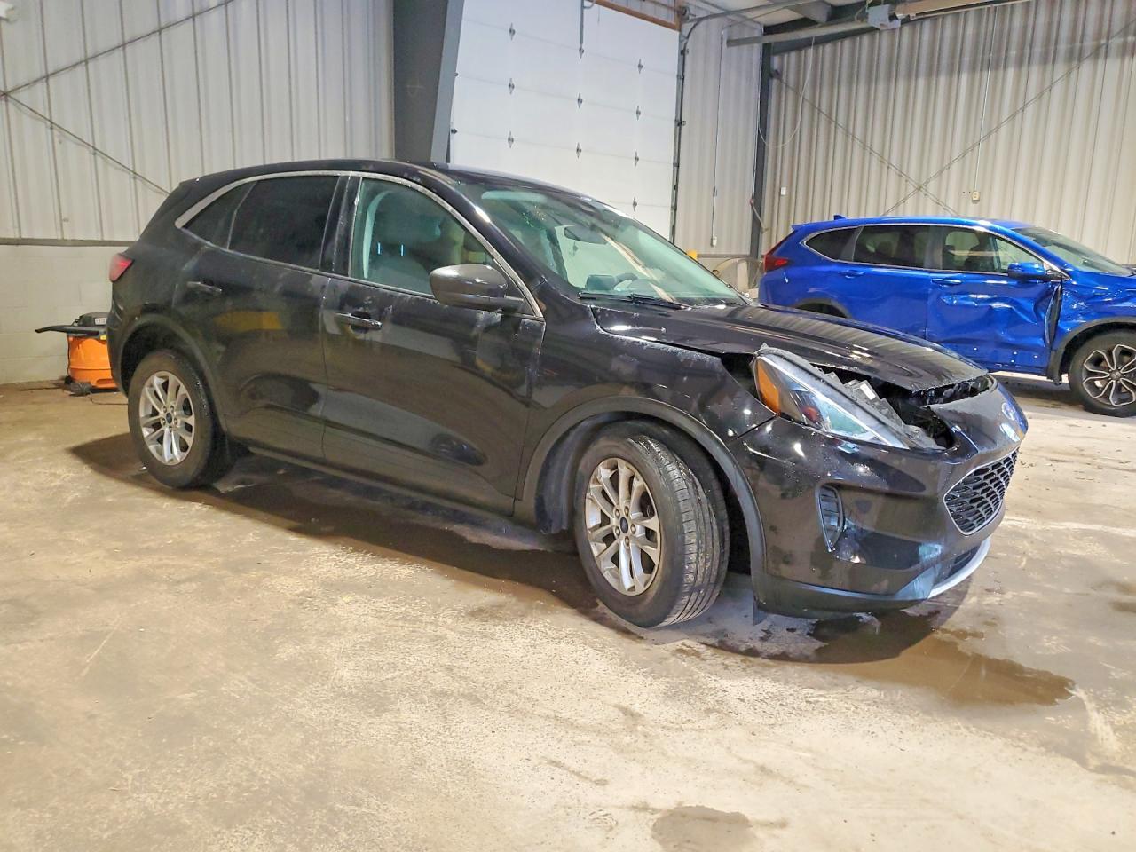 2022 Ford Escape Se - Фото 4