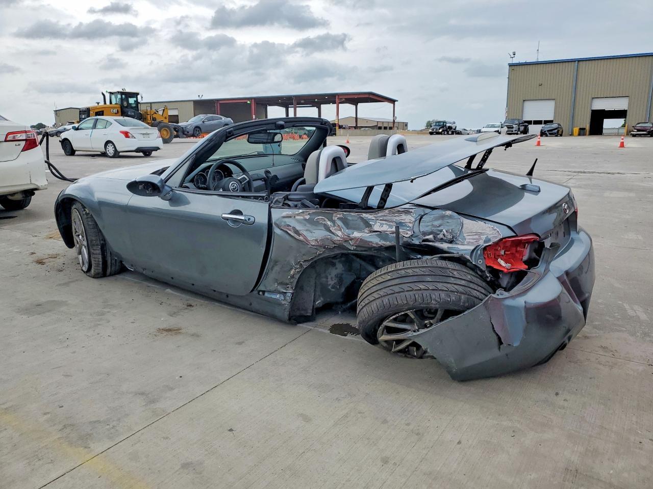 2011 Mazda Mx-5 Miata - Фото 2