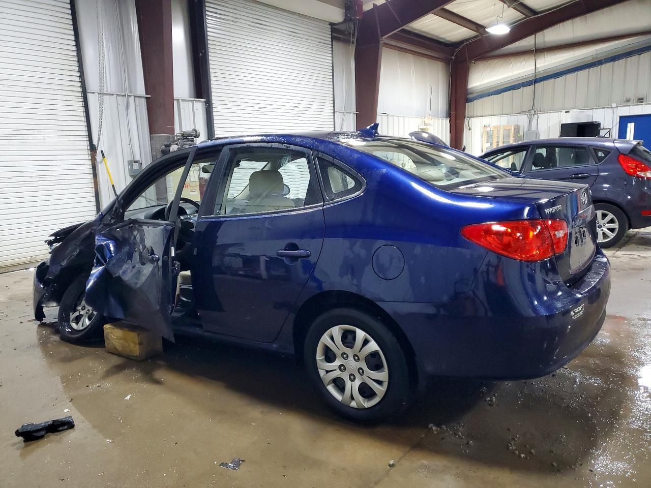 2009 Hyundai Elantra Gls - Image 2