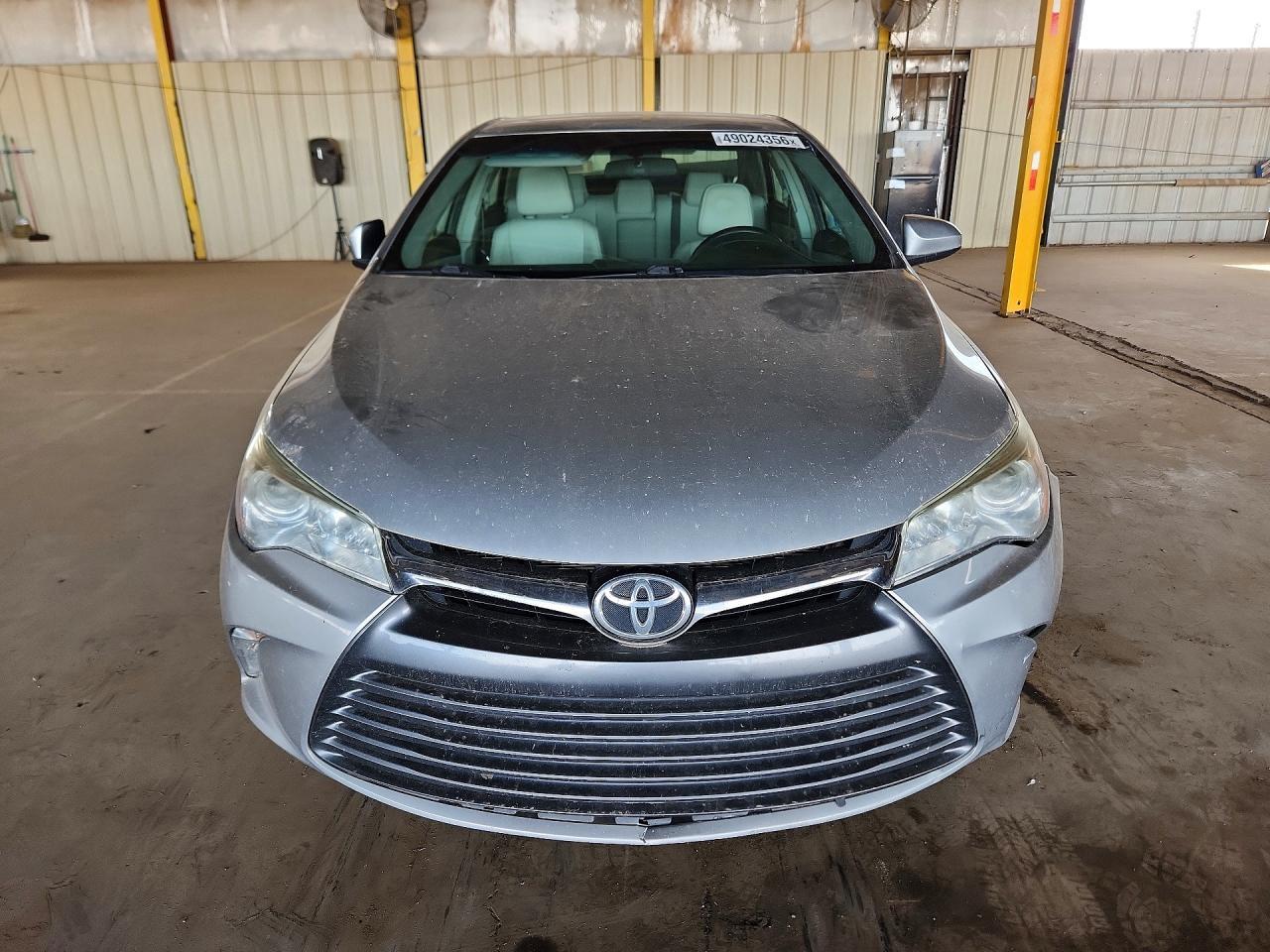 2016 Toyota Camry Xle - Image 5