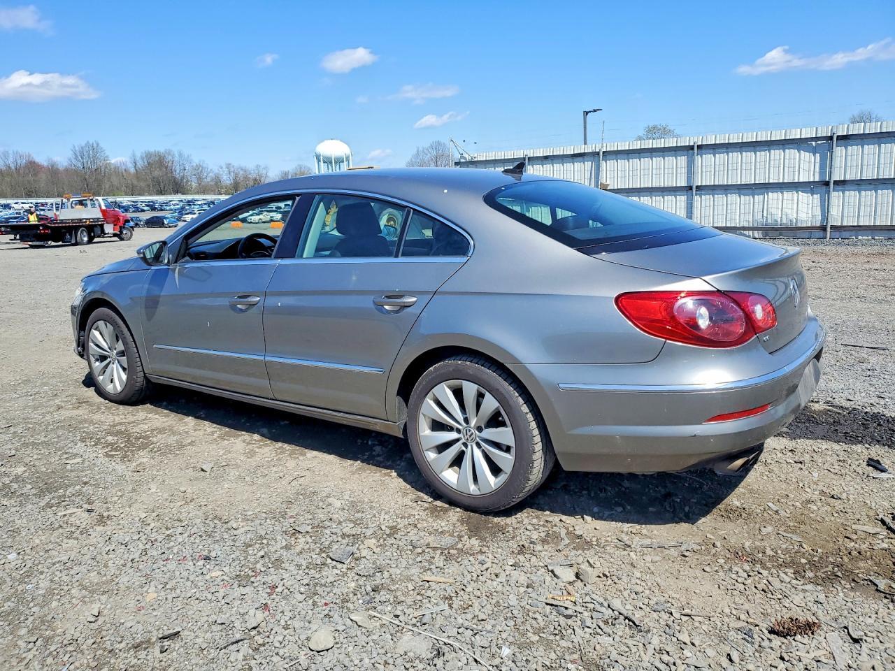 2010 Volkswagen Cc Sport - Image 2