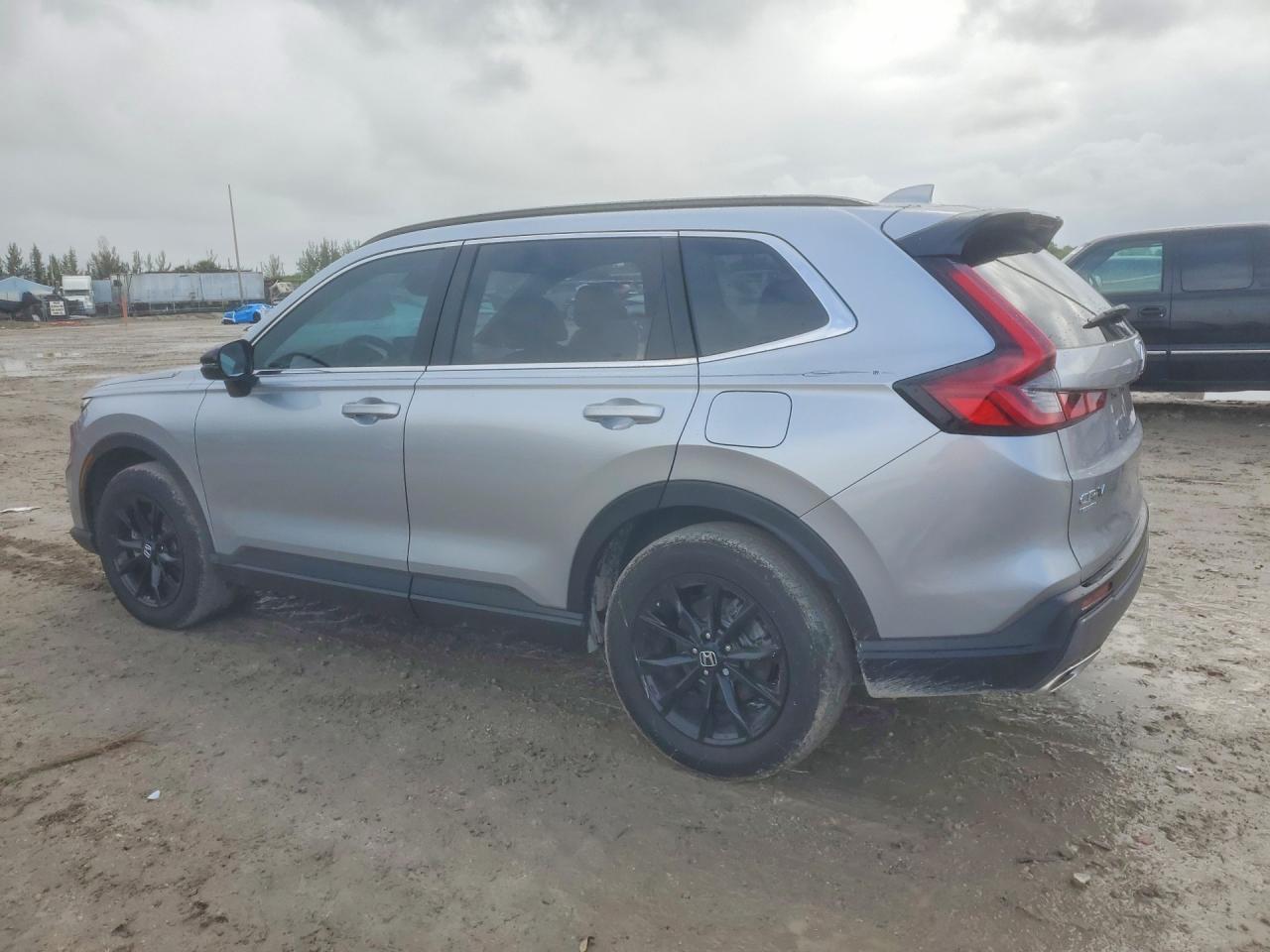 2024 Honda Cr-V Sport-L - Image 2