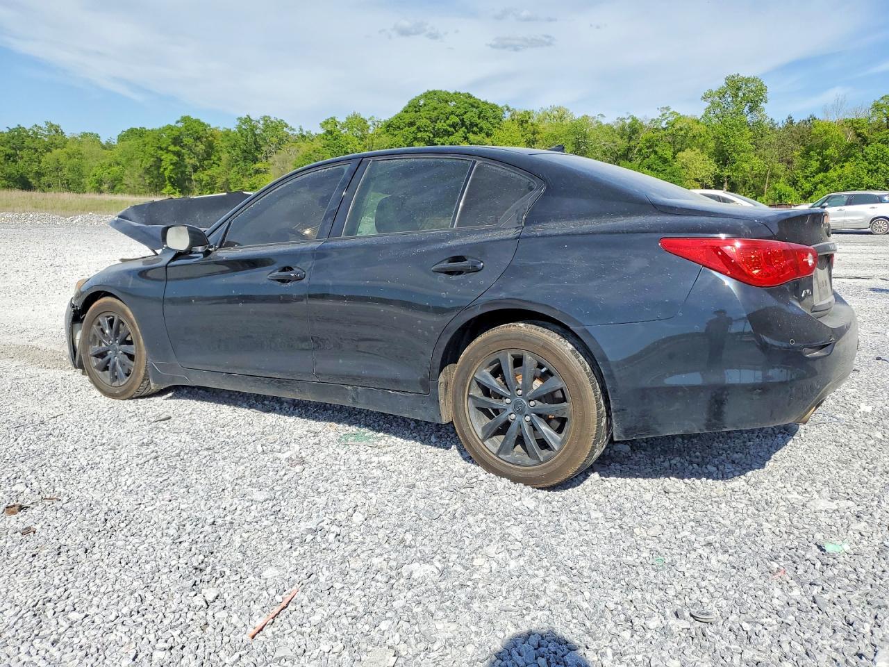 2015 Infiniti Q50 Premium - Image 2