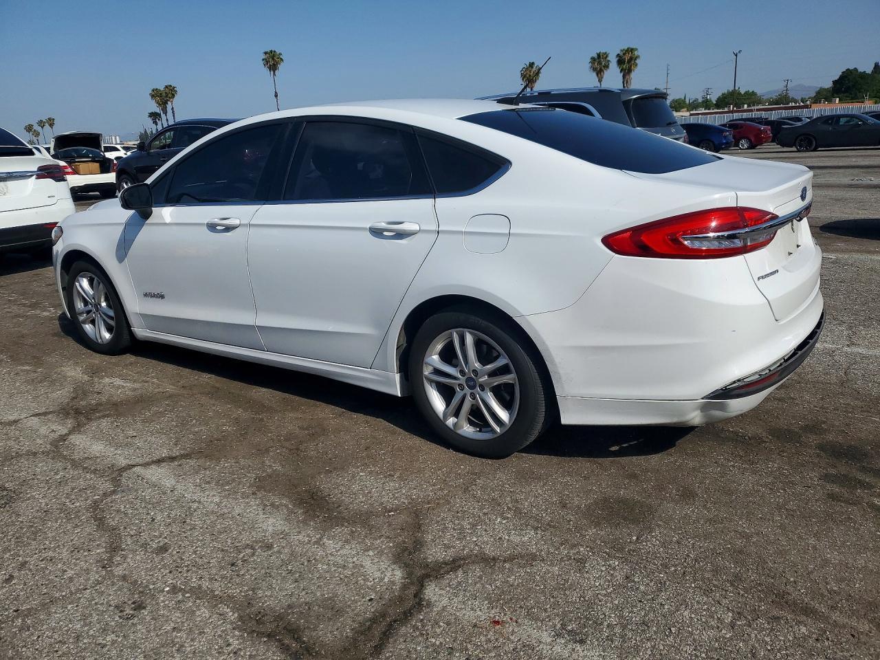 2018 Ford Fusion S Hybrid - Image 2