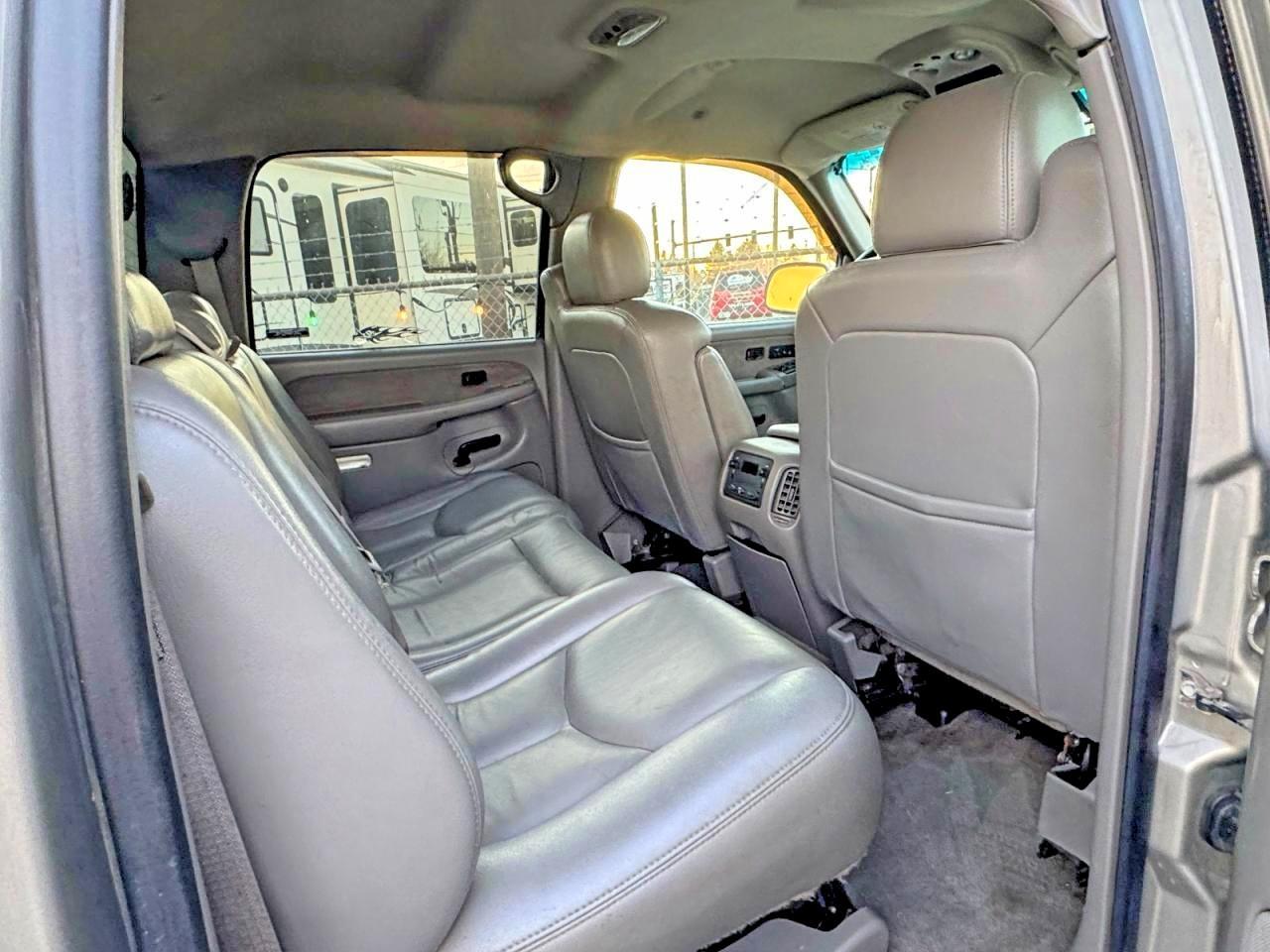 2003 GMC Sierra K1500 Heavy Duty - Image 6